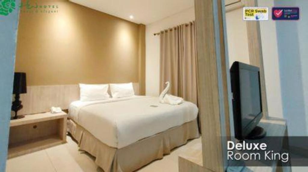 Hw Hotel Padang Extérieur photo