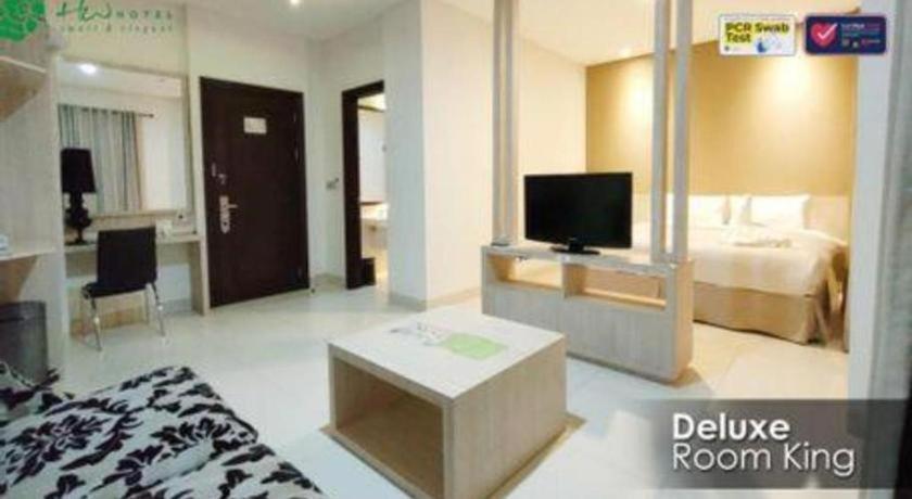 Hw Hotel Padang Extérieur photo