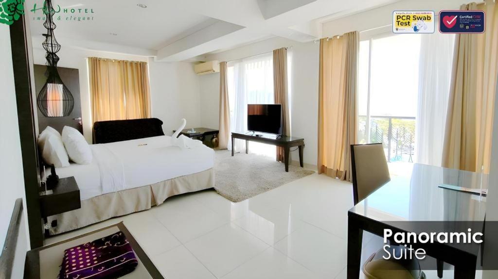 Hw Hotel Padang Extérieur photo